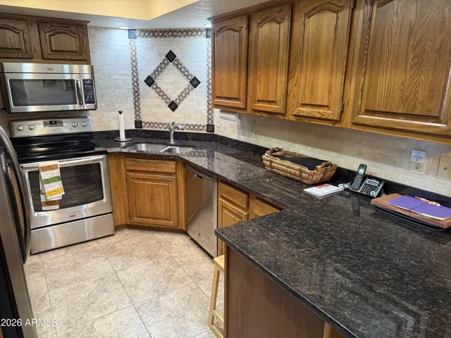 Complete newer kitchen