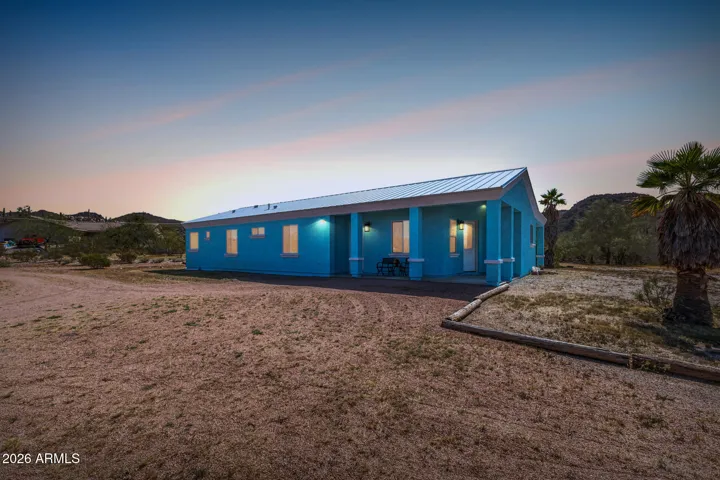 Gorgeous wide open sunset views. Front of house