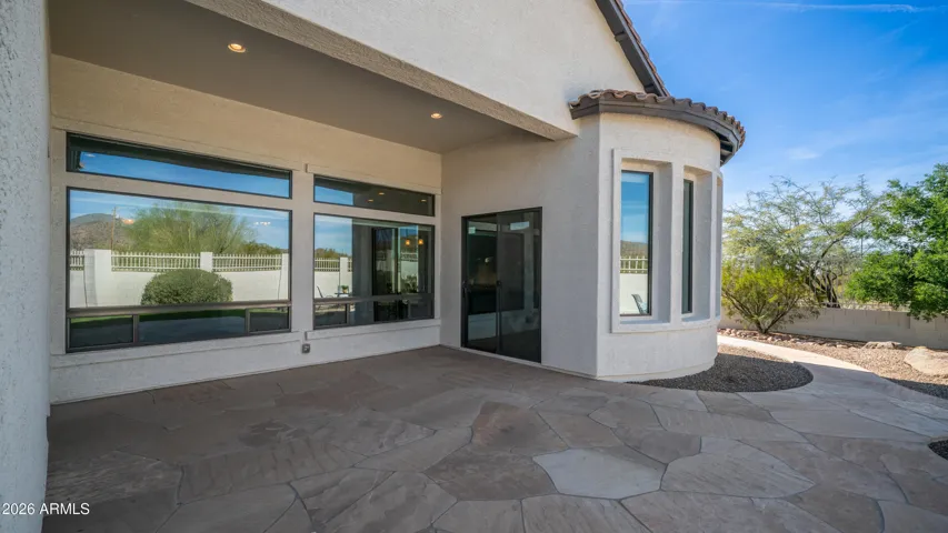 Intimate Patio Gathering Space