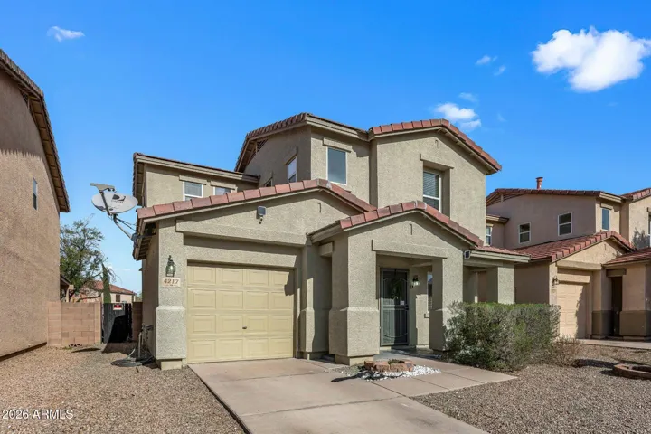 Conveniently located near Rillito River Park Trail, Brandi Fenton Park & Plaza Palomino