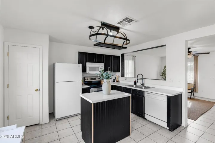 Pantry closet, all kitchen appliances convey