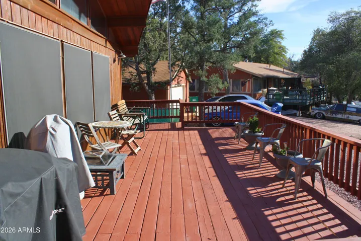 Front deck