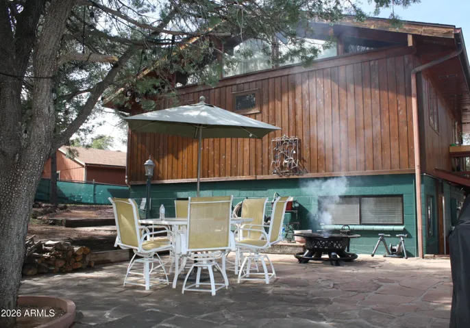 Flagstone Paver Patio makes clean up easy!