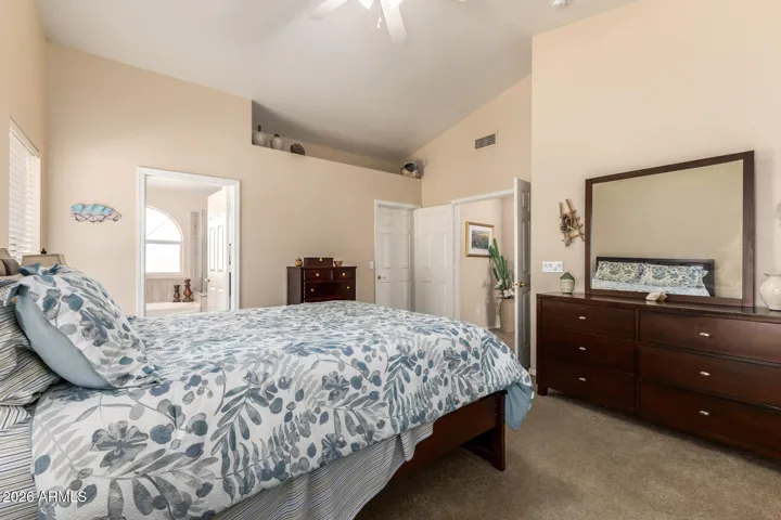 Main bedroom with ensuite