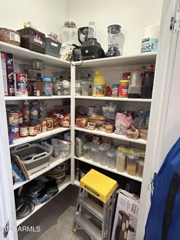 Corner pantry