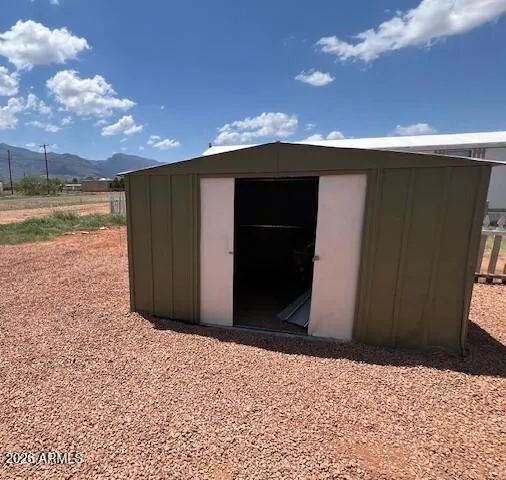 Utility shed