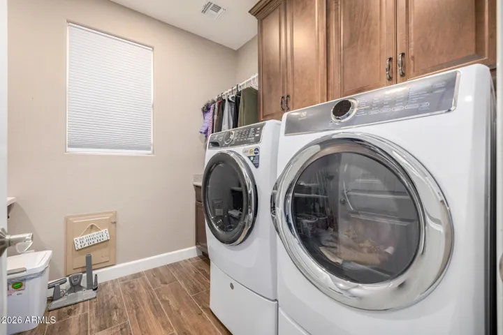 Large Laundry Room