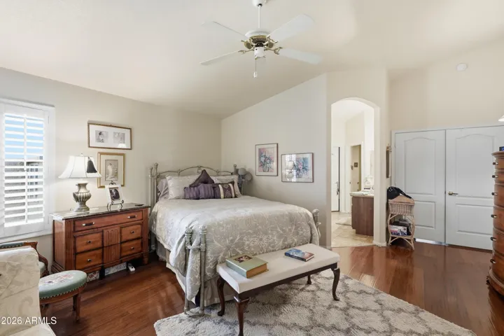Primary & double bath