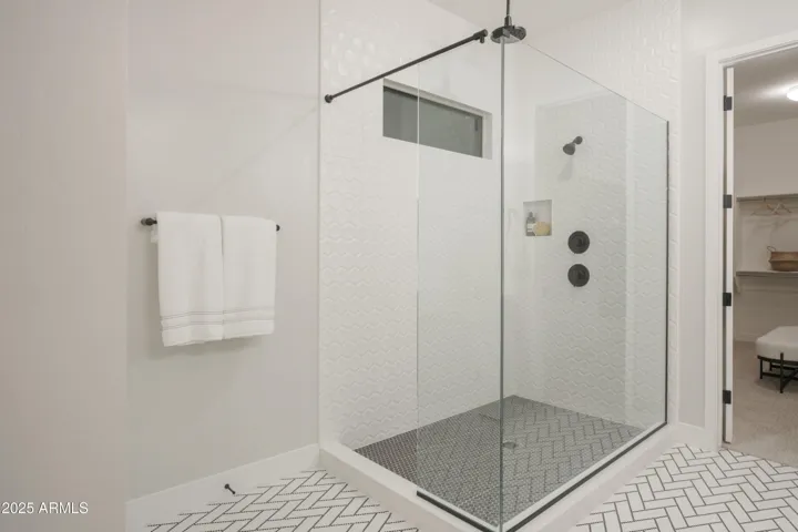 PHOTOS ARE OF A MODEL HOME. BUYER IS ABLE TO SELECT ALL OF THEIR OPTIONS.