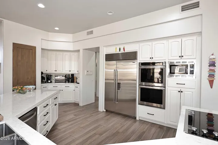 Walk-In Pantry, Too!