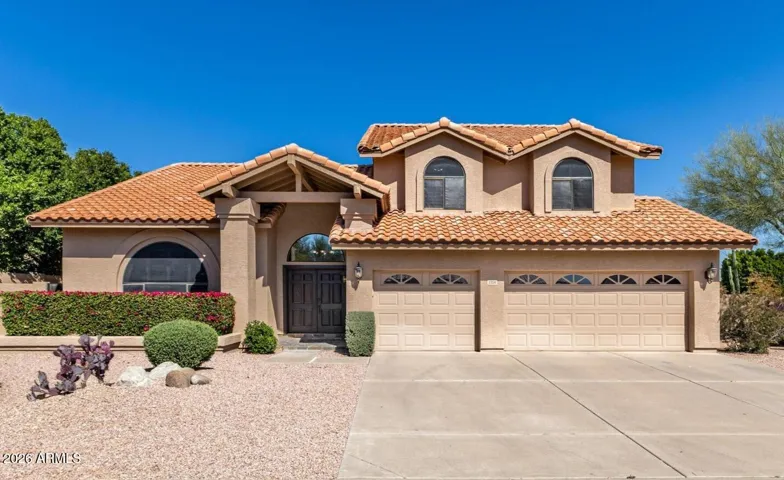 CORNER LOT, 3-CAR GARAGE, RV GATE & POOL