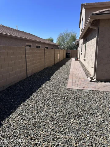 Side yard between homes