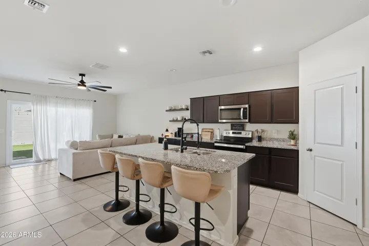 Breakfast Bar