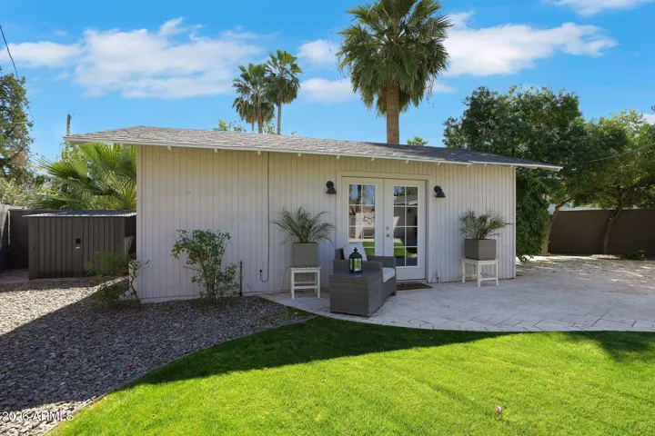 Guest House is huge 303 sq ft!