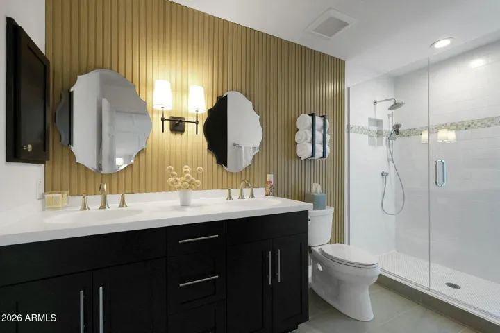 Main Bathroom suite newly remodeled