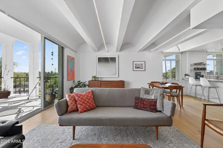 Signature Barrel Ceiling