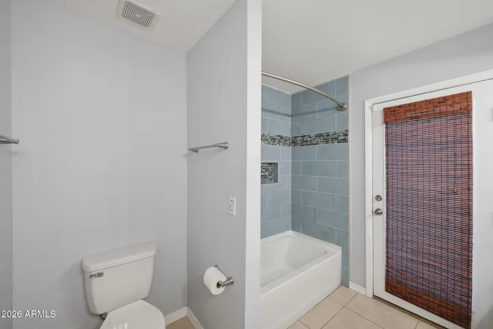 Hall/Guest bath