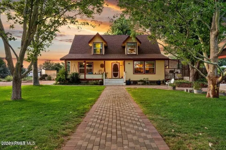 Charming Chino Valley Home.