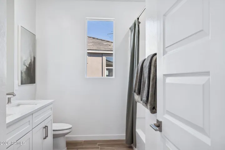 PHOTOS OF MODEL HOME-OPTIONS MAY VARY