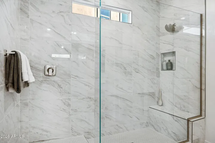 PHOTOS OF MODEL HOME-OPTIONS MAY VARY