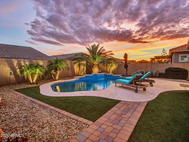 What an amazing site to see! Make this view your own private show!