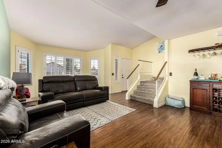 Entry living room (formal dining area)