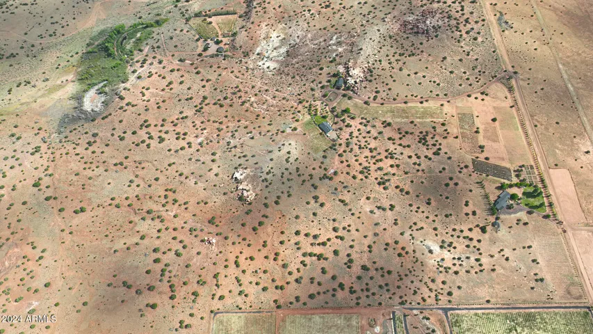 Completed fenced in Grandfathered Water Rights - 3 Commercial Wells into the lush Coconino Aquifer