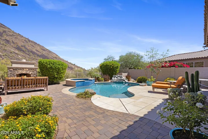 Backyard with Cool Decking & Pavers!