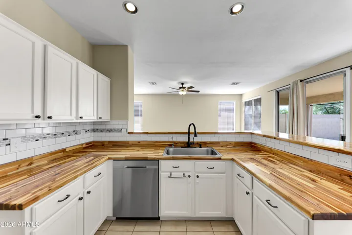 Lots of Cabinet Space