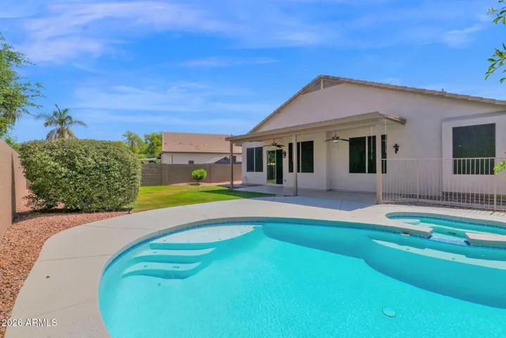 Pool/Hot Tub