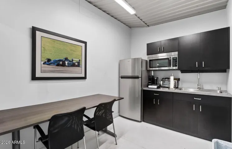 shop kitchen