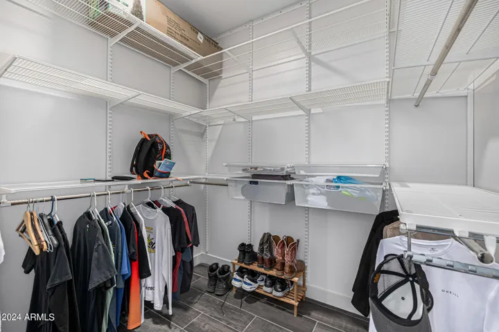 Basement master bedroom 2, walk in closet.