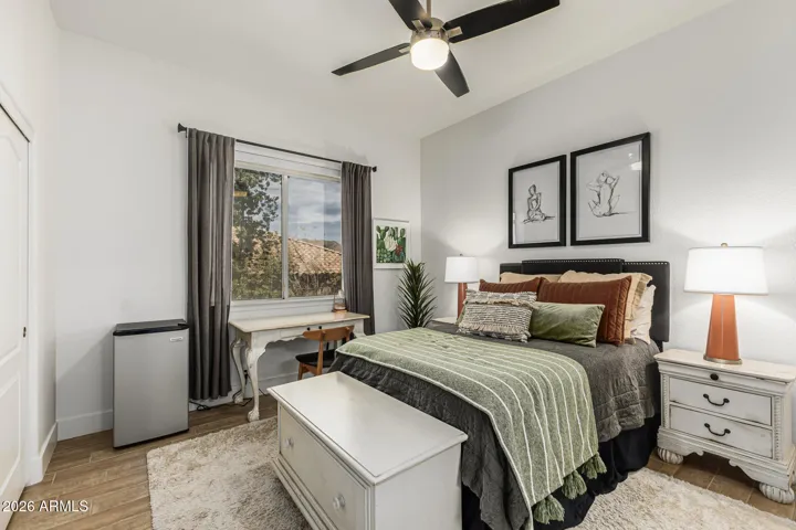 Guest bedroom