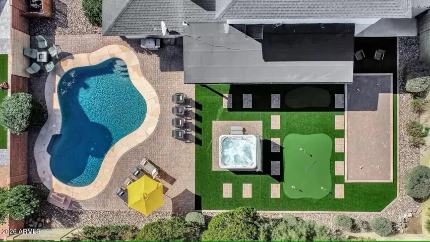 Entertainer's Paradise in this backyard
