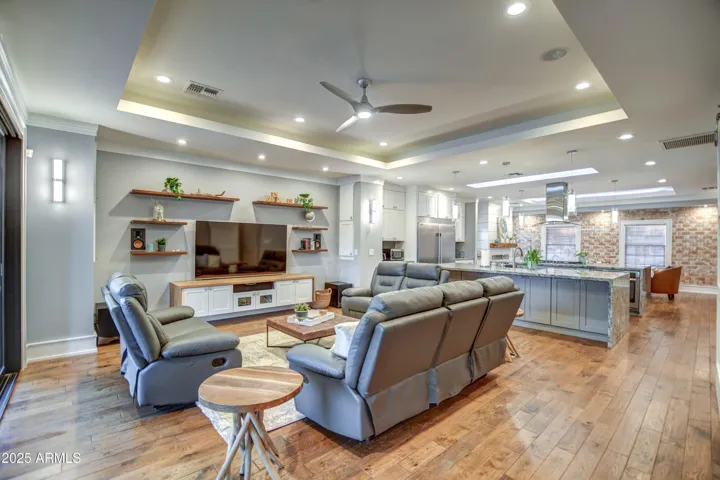Large family space