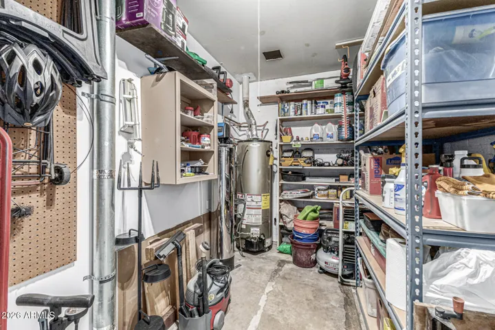 GOLF CART GARAGE / WORKSHOP IN GARAGE