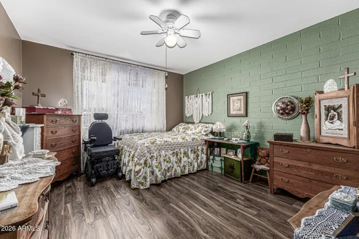 BEDROOM 3 WITH WALK IN CLOSET