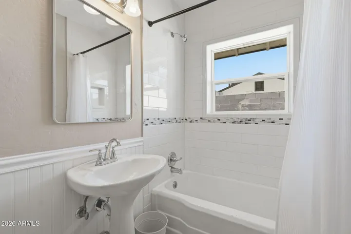 Full bathroom
