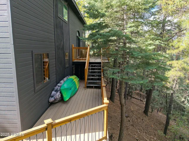 Lower deck