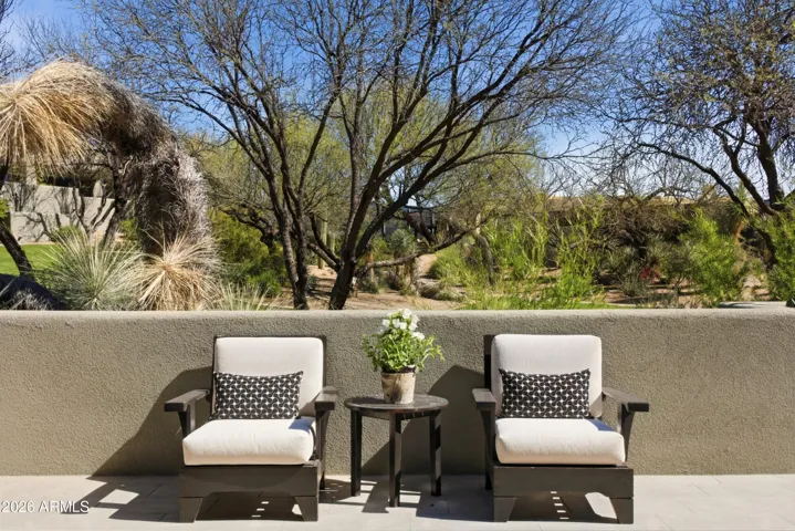 TRANQUIL SEATING