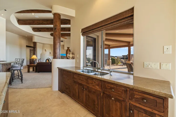 Large, gourmet kitchen.