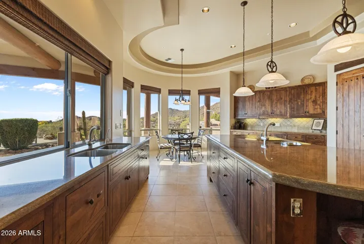 Large, gourmet kitchen.
