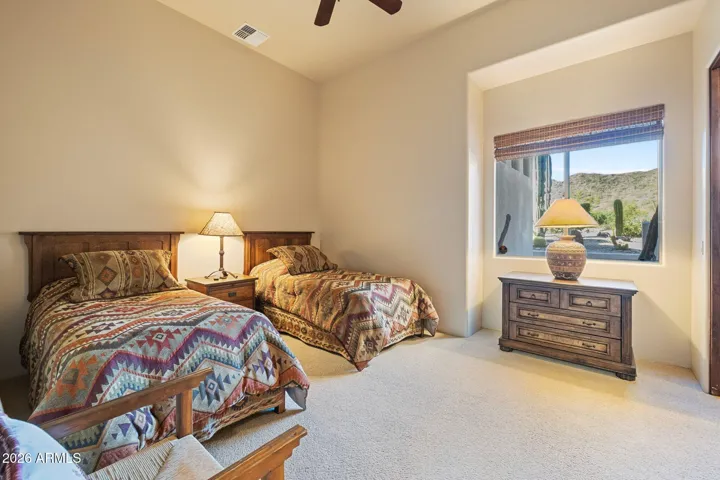 3rd bedroom, ensuite.
