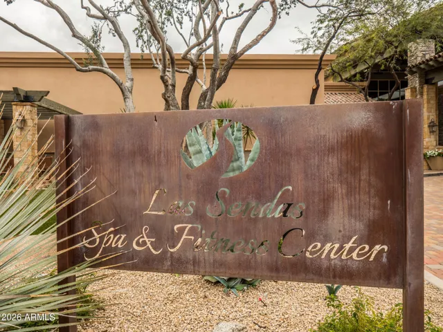 Las Sendas Spa & Fitness Center (by separate fee).