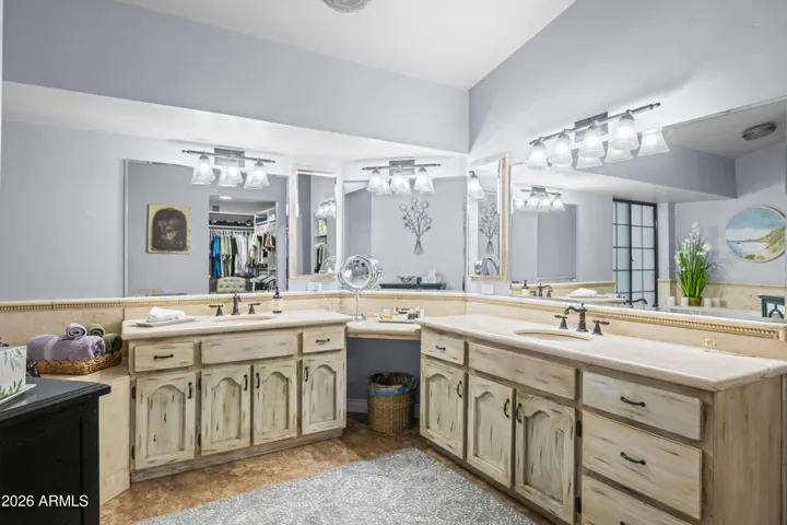Upstairs Master Bathroom