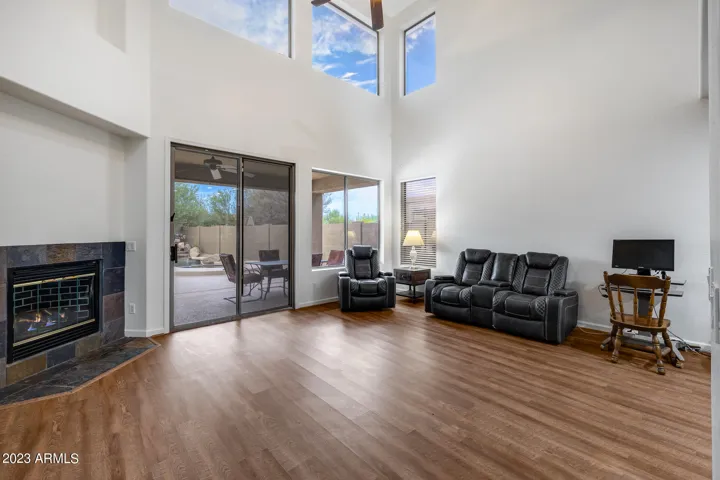 Family room with vaulted ceilings!