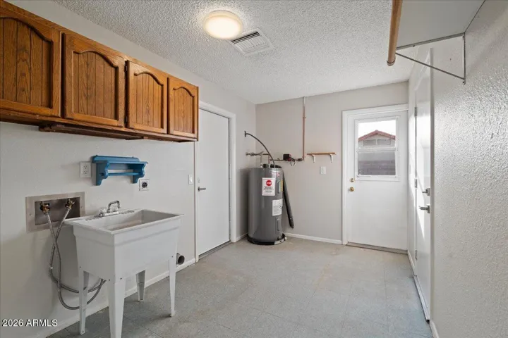 Large Laundry Room
