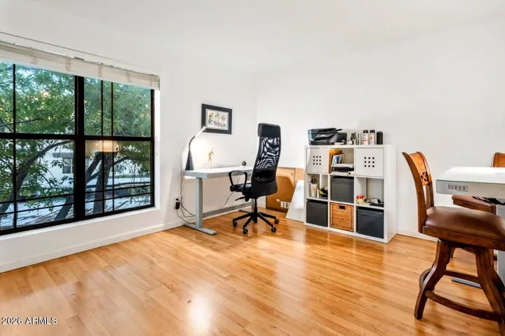 ARIZONA BILTMORE PREMIUM GOLF & Waterfront view location, location, location...