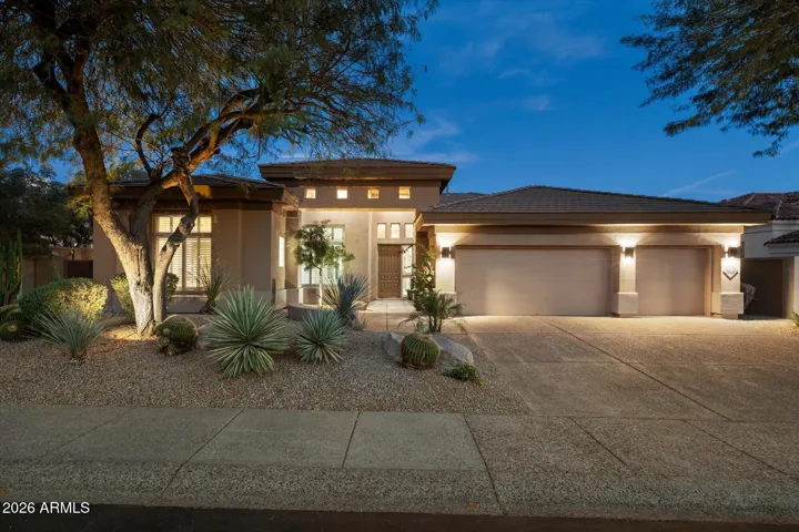 Beautiful Grayhawk home with beautiful curb appeal