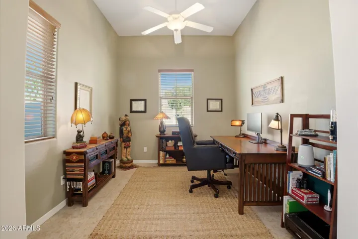 Flexible den or office space